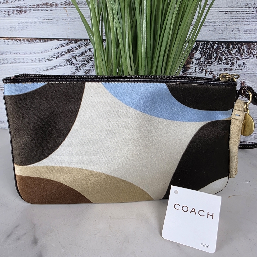 Coach Tan, Brown, and Blue Wristlet‎ - Picture 4 of 11